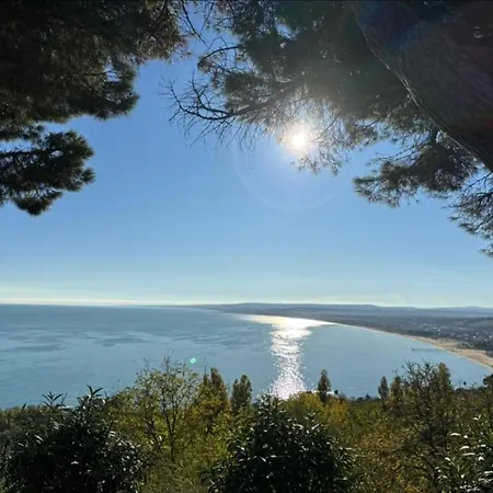 Vista Mare דירה